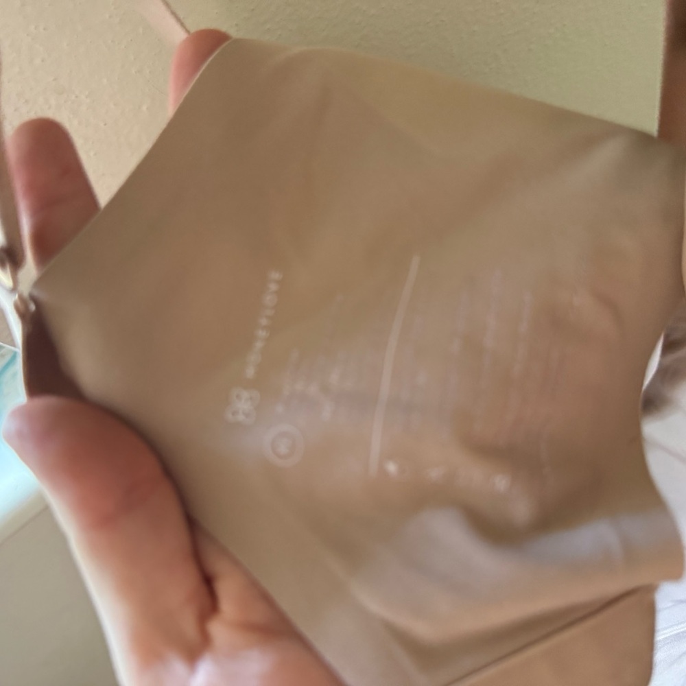 Honeylove Nude Tone Wireless Seamless Bra - Picture 3 of 4